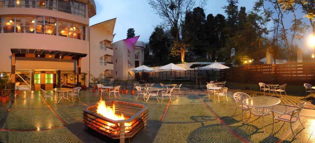 Hotel Arif Castle, Nainital Buitenkant foto
