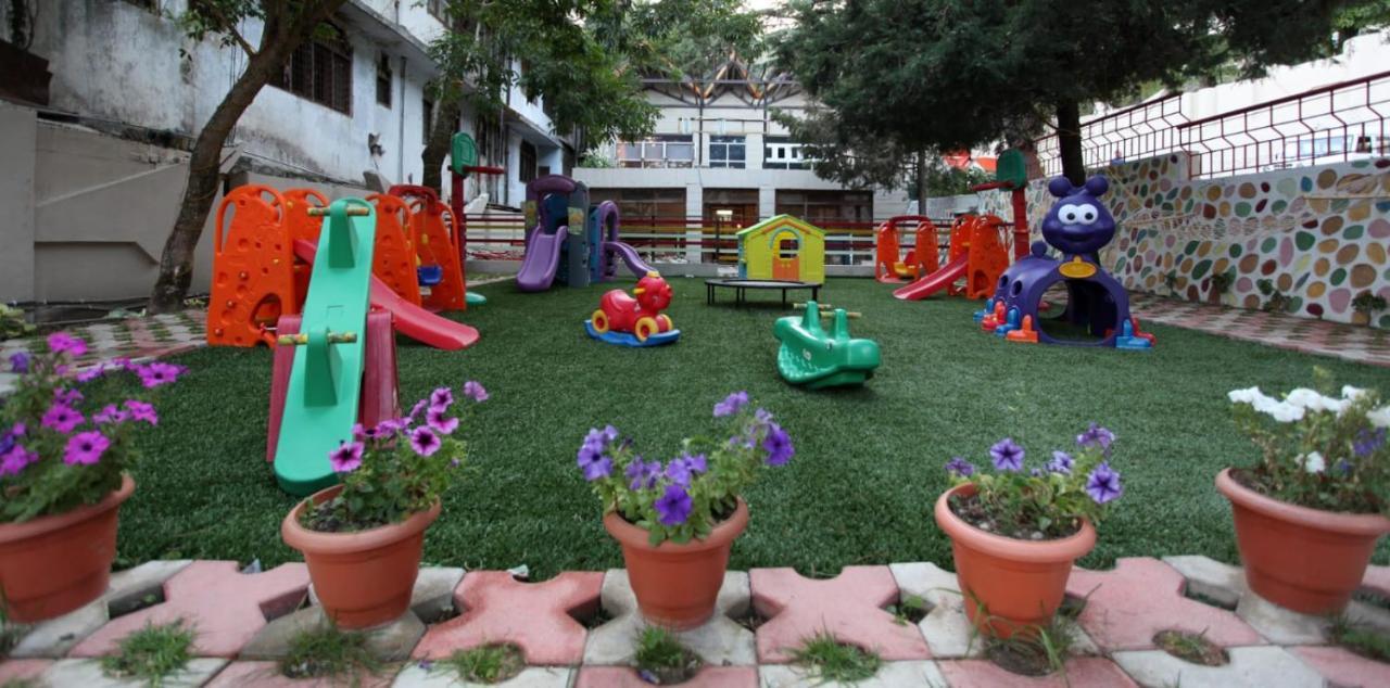 Hotel Arif Castle, Nainital Buitenkant foto